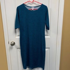 LuLaRoe Julia size large